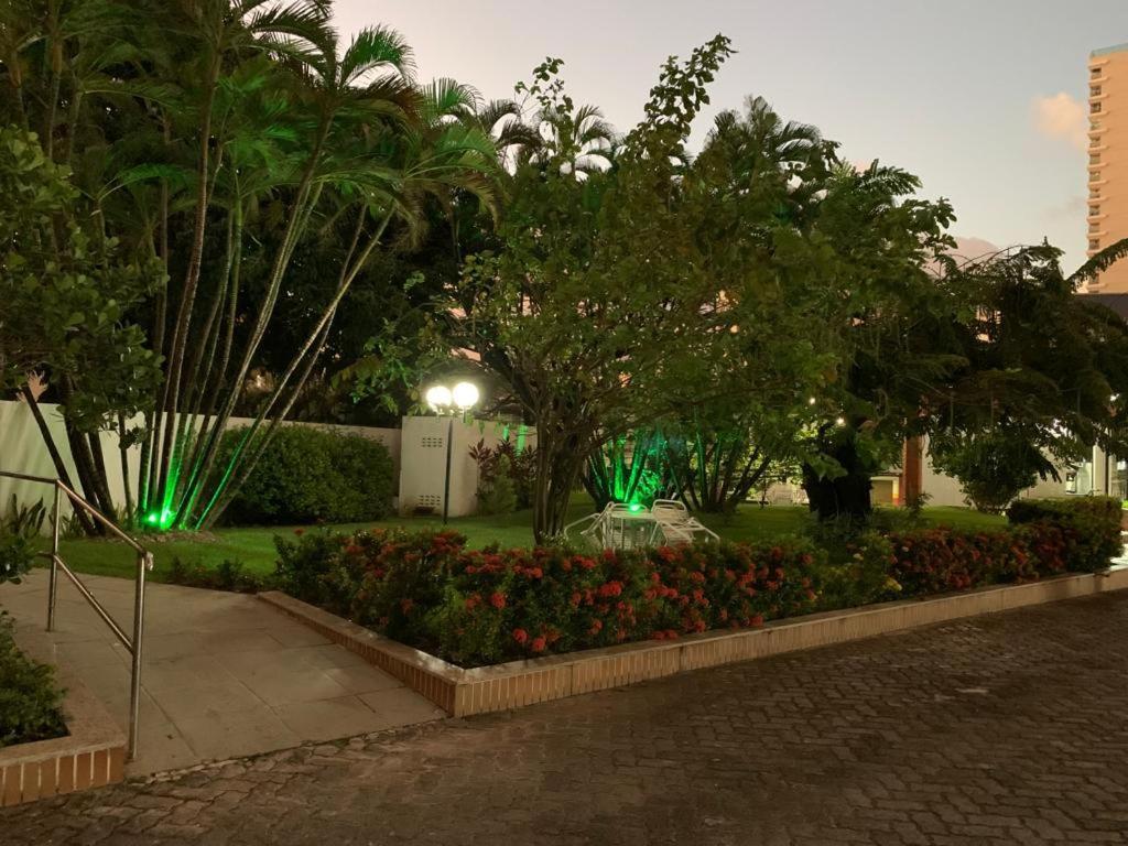 Maravilhoso Apartamento 2 Quartos Com Ofuro Porto Da Barra Salvador Summer Barra Flat Dış mekan fotoğraf